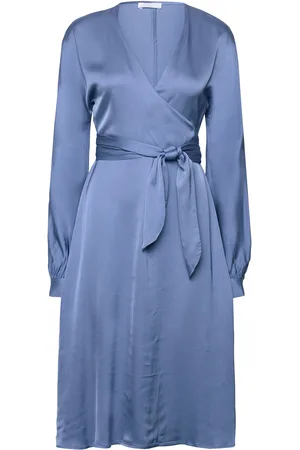 2nd Day 2Nd Serene - Fluid Satin Knælang Kjole Blue
