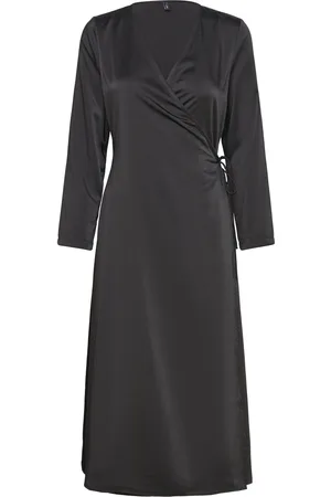 ONLY Onlthalia L/S Wrap Midi Dress Bf Ptm Knælang Kjole Black