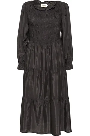Cream Crhenva Dress - Zally Fit Maxikjole Festkjole Black