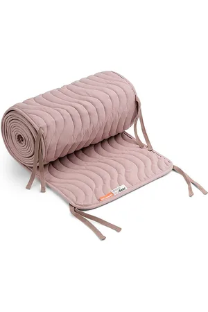Done by Deer Quilted Bed Bumper W/Strings Waves Powder D By Deer Pink