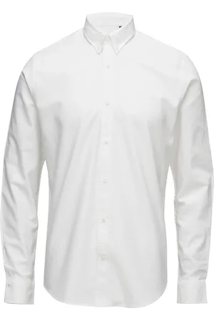 Matinique Jude White