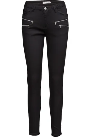 Freequent Pants From Freequent In A Lovely Fabric. The Pants Are A Classic 5 Pocket Model Black