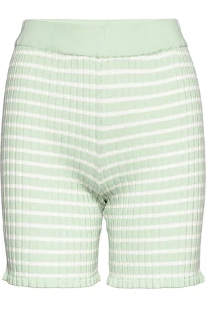 A-View Sira Shorts Green