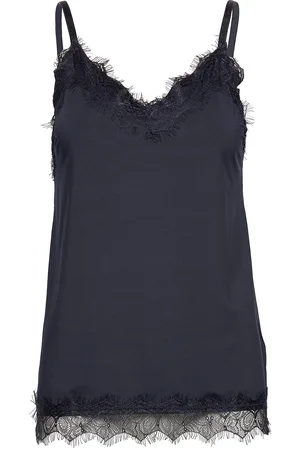 Freequent Top From Freequent In A Light Material. The Top Has A Simple Silhouette With Nar Navy