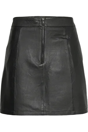 Deadwood Lena Black