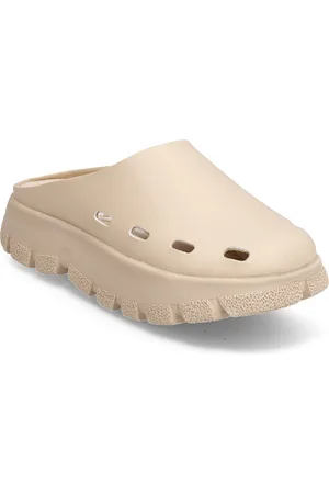 H2O Trek Closed Sandal Beige