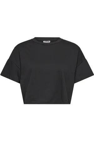 Noisy May Nmalena S/S O-Neck Semicrop Top Fwd Noos Black