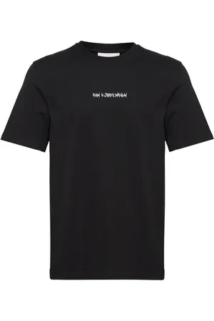 HAN Kjøbenhavn Graphic Font Regular Tee S/S Black