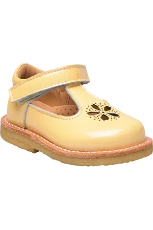 WHEAT Mary Jane Asta Yellow