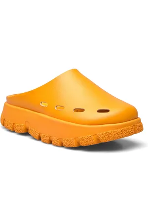 H2O Trek Closed Sandal Orange
