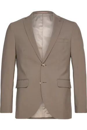Matinique Mageorge F Brown