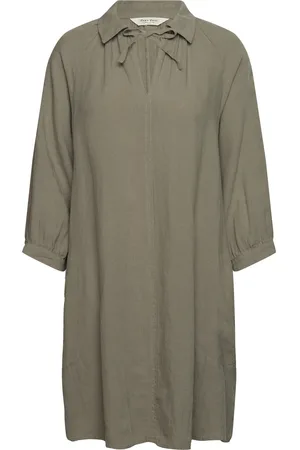 Part Two Eronapw Dr Khaki