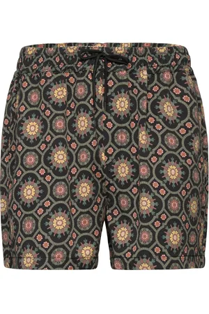 Les Deux Tapestry Shorts Patterned