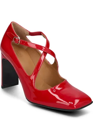 Billi Bi Pumps Red