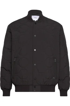 Makia Gravity Jacket Black
