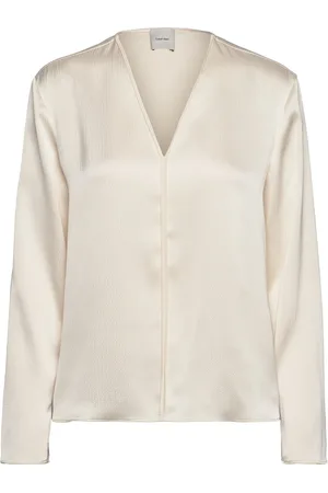 Calvin Klein Hammered Satin V Neck Ls Blouse Cream