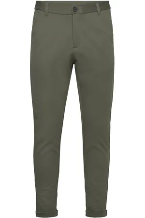Lindbergh Superflex Knitted Cropped Pant Green