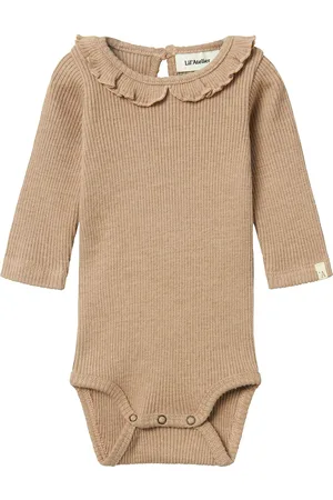 Lil Atelier Nbfsophia Sak Ls Slim Body Lil Beige