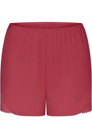 Triumph Aura Spotlight Shorts Red