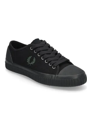 Fred Perry Hughes Low Canvas Black