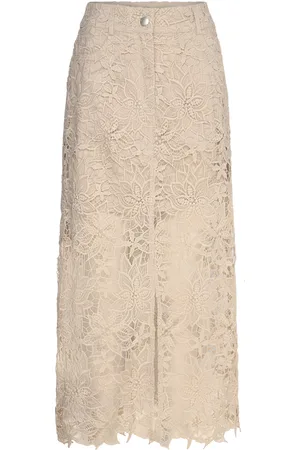 Copenhagen Muse Cmlacey-Skirt Is A Feminine Skirt In A Premium Lace Material With A Short Unders Beige