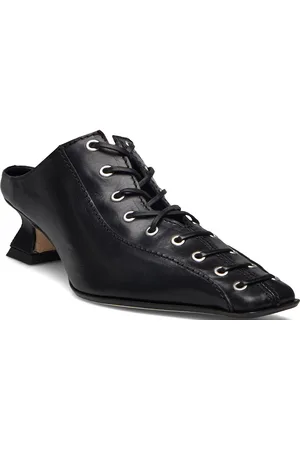 Miista Asia Black Court Black