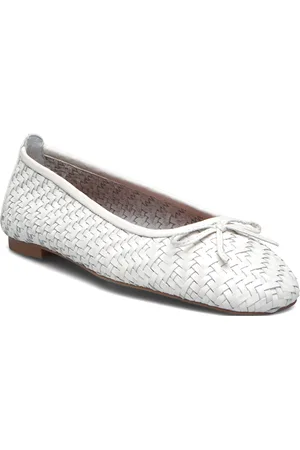 Unisa Bienzacrf White