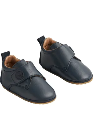 WHEAT Indoor Shoe Dakota Solid Navy