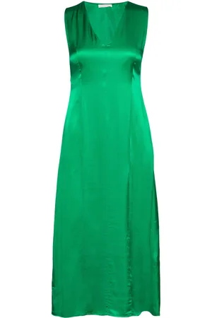 Tamaris Amasra Slip V-Neck Dress Green