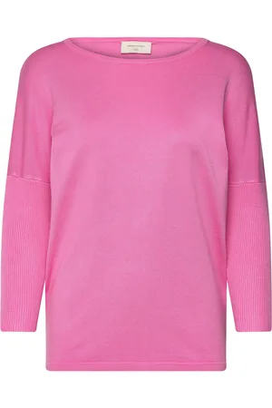 Freequent Pullover From Freequent In A Soft, Fine-Knit Material. The Pullover Has A Simple Pink