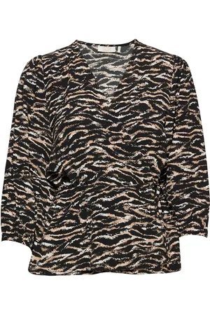 Notes Du Nord Rosie Zebra Top Black