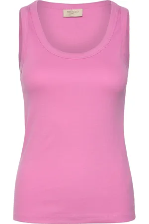 Freequent Top From Freequent In A Soft, Ribbed Material. The Top Has A Simple Silhouette W Pink