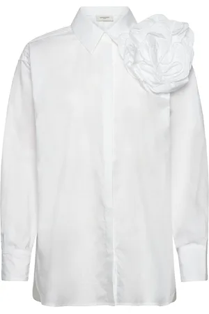 Copenhagen Muse Cmpoplin-Shirt Is A Loose Shirt In A Premium Material Of 100% Cotton With A Sewn White