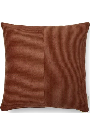 Compliments Wille 45X45 Cm Brown