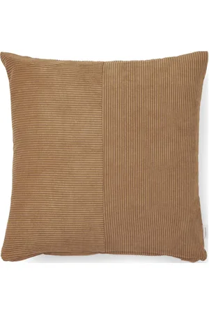 Compliments Wille 45X45 Cm Brown