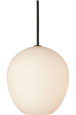 Halo Design Wrong Pendant Black