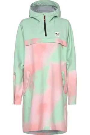 Kari Traa Anelie Cape Patterned