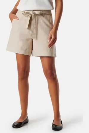 VILA Vijolanda High Waist shorts 38