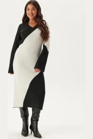 BUBBLEROOM V-neck Knitted Midi Dress XS