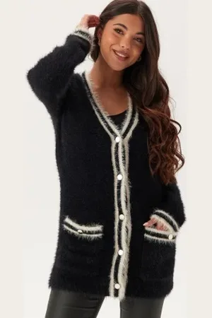 Happy Holly Contrast Fluffy Knitted Cardigan 32/34