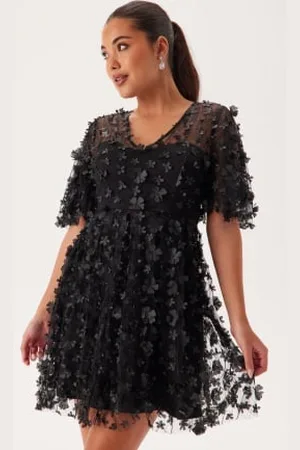 BUBBLEROOM 3D Floral Butterfly Sleeve Dress 34