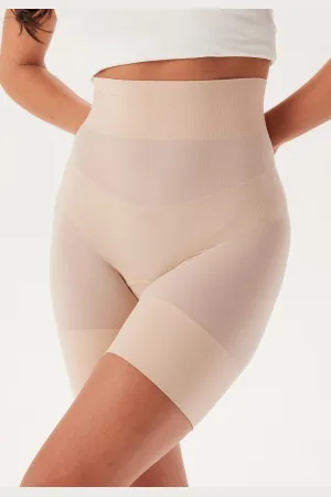 Dorina Essensual Mid Waisted Shorts S