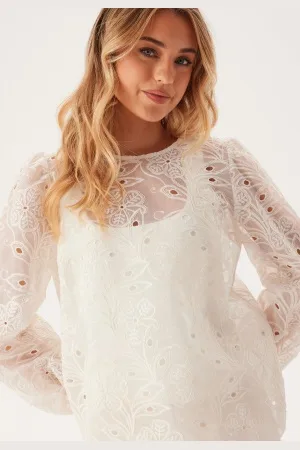 BUBBLEROOM Puff Sleeve Embroidered Blouse XS