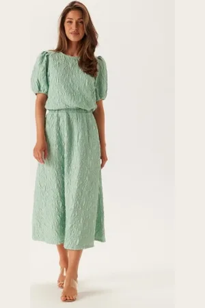 VILA Visophia O-neck 2/4 Top M
