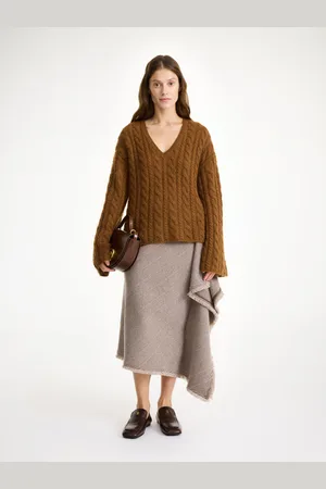 By Malene Birger Cimone sweater i kabelstrik