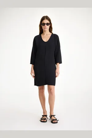 By Malene Birger Carmona midikjole
