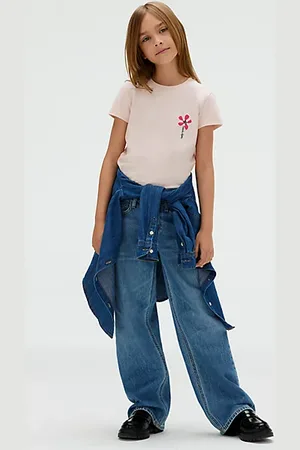 Calvin Klein Slim Flower Appliqué T-shirt
