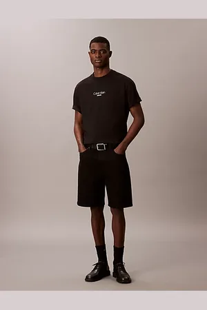 Calvin Klein Logo Graphic Relaxed T-Shirt