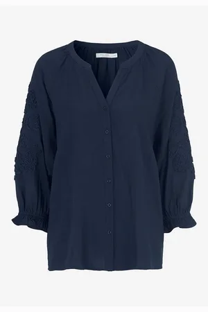 Cellbes Bluse med broderi