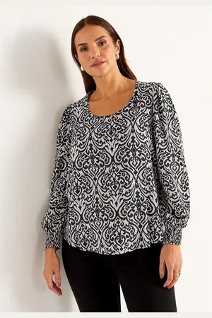 Cellbes Bluse med smock ved manchetterne